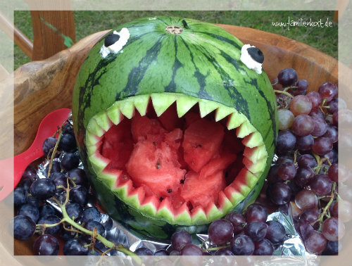 Melonenhai als Rohkost für den Kindergeburtstag