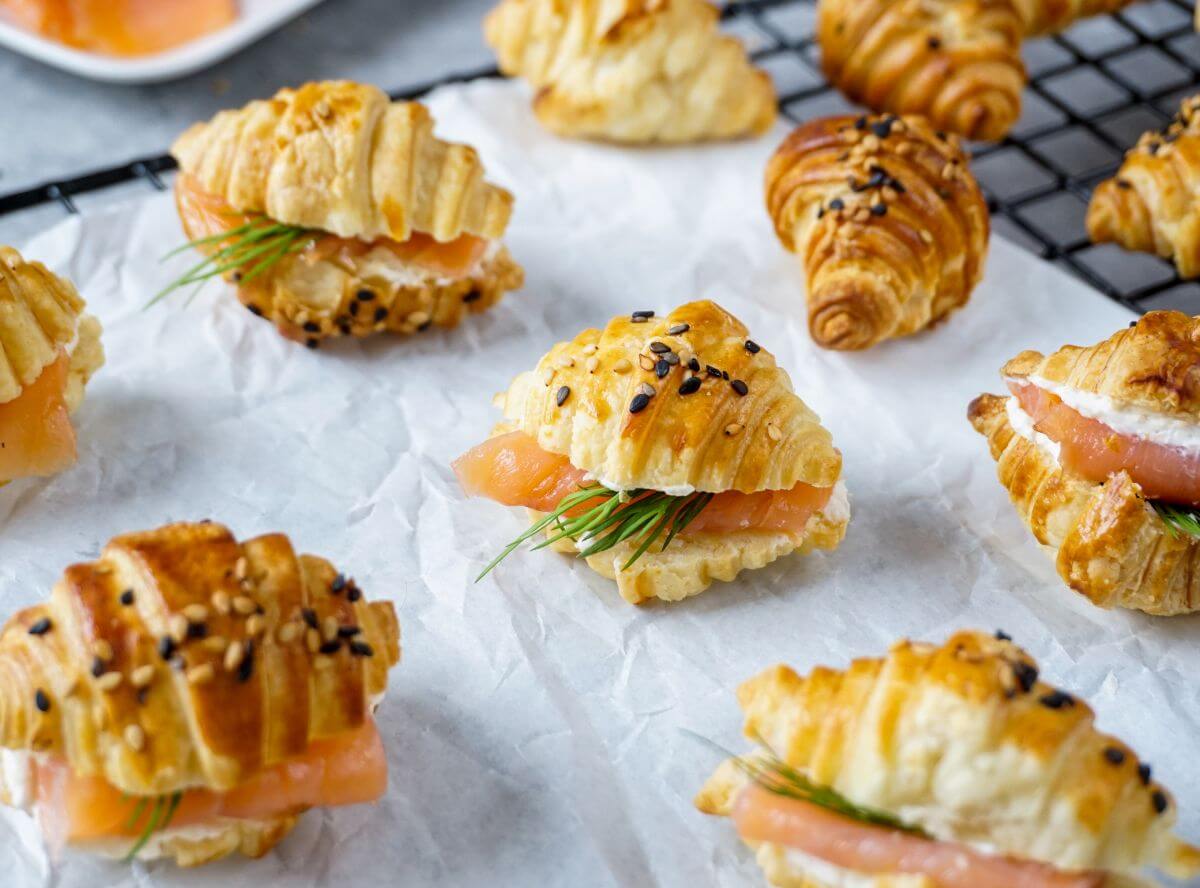 Airfryer Mini Croissants mit Lachs Airfryer Mini Croissants mit Lachs
