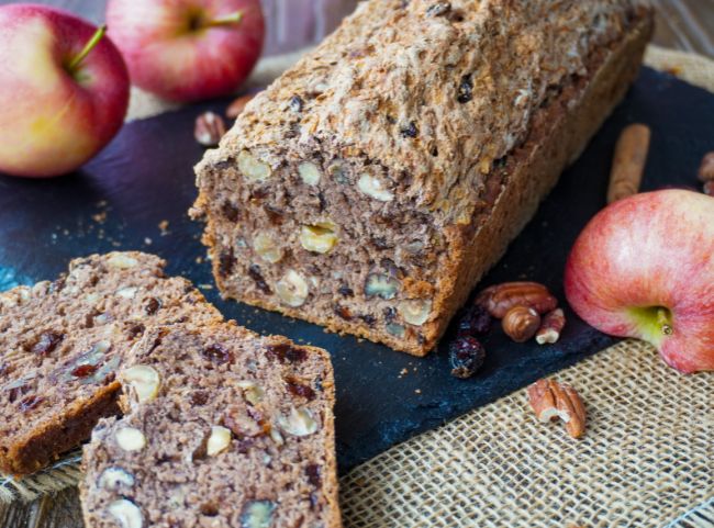 Apfel-Nuss-Brot