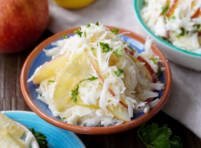 Apfel-Sellerie-Salat Apfel-Sellerie-Salat
