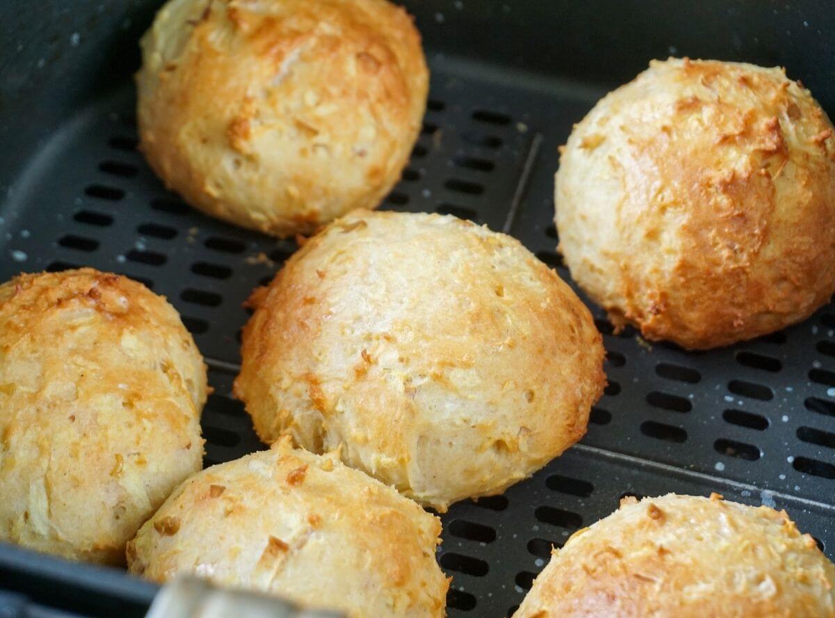 Apfelbrötchen mit Quark aus dem Airfryer
