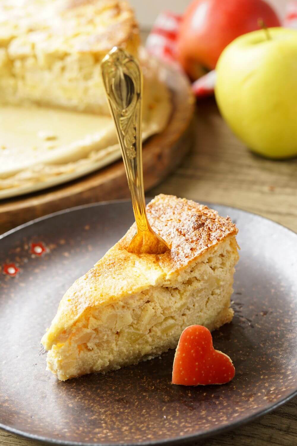 Low Carb-Apfelkuchen mit Schmand