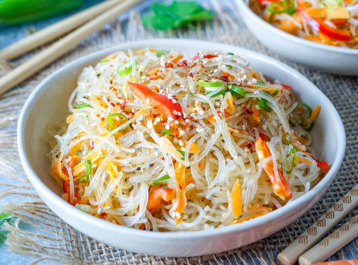 asiatischer Glasnudelsalat asiatischer Glasnudelsalat