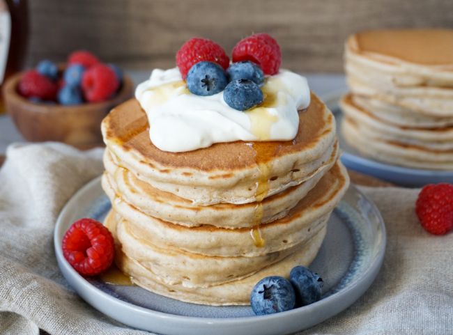 Bananen-Pancakes Joghurt
