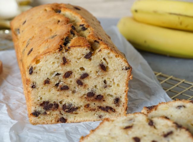 Bananenbrot mit Schokolade