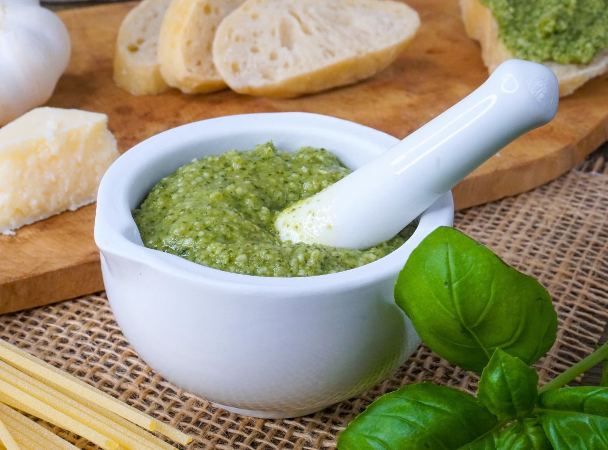 Basilikum Pesto