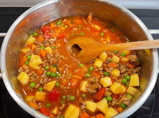 Bauerntopf mit Hackfleisch und Kartoffeln