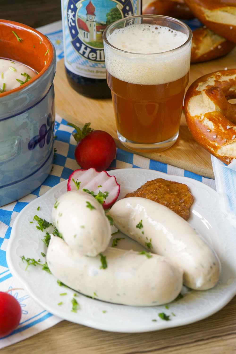 Weißwurstfrühstück auf bayrische Art