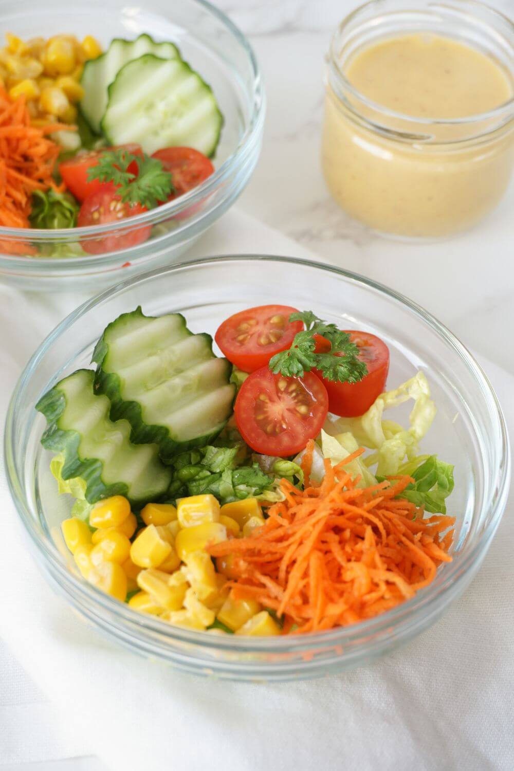 Beilagensalat mit Joghurtdressing Beilagensalat mit Joghurtdressing