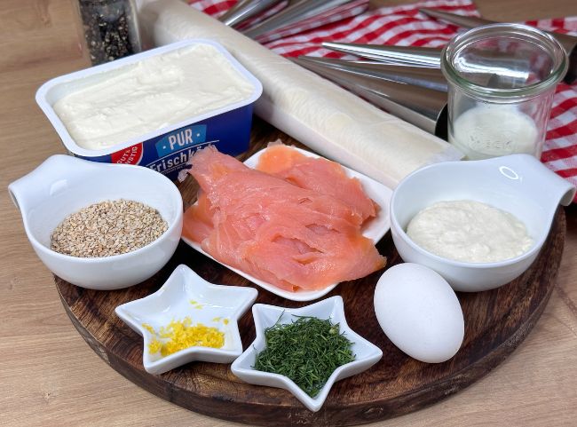 Blätterteig Möhren mit Räucherlachs Blätterteig Möhren mit Räucherlachs