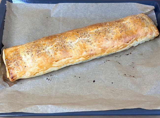 Blätterteig Spinatstrudel backen