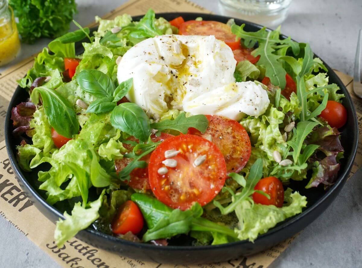 Burrata Salat - cremig und frisch