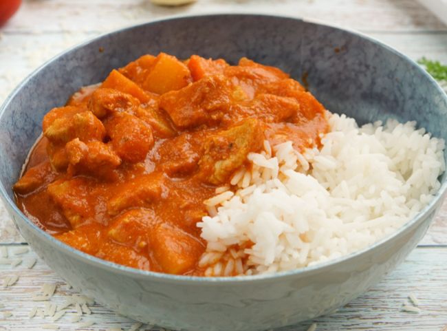 Butter Chicken mit Reis Butter Chicken mit Reis