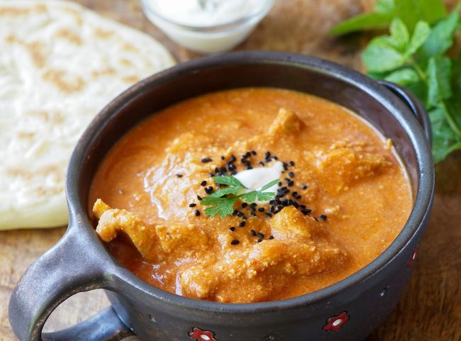 Butter Chicken mit Naan Brot