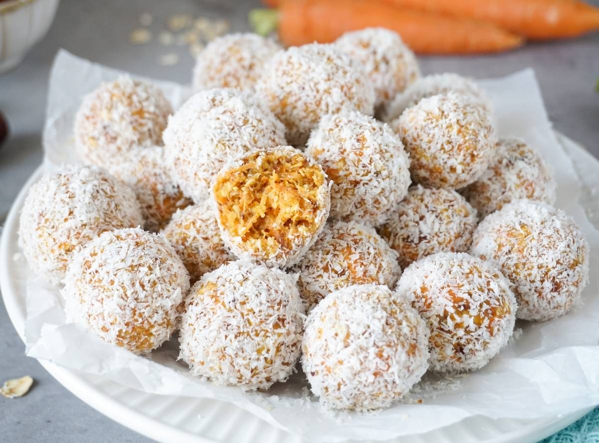Carrot-Cake Energy-Balls