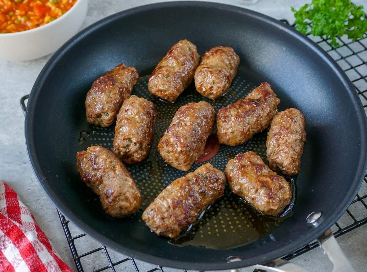 Cevapcici Hackfleischr&ouml;llchen