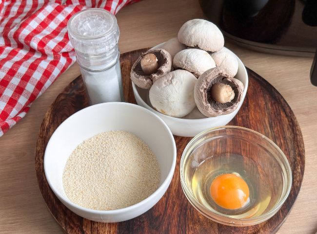 Champignons backen Heißluftfritteuse