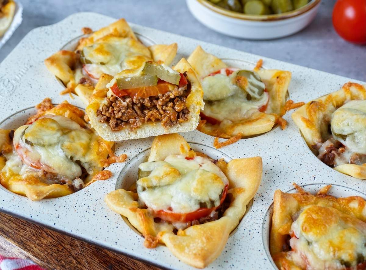 Cheeseburger Muffins