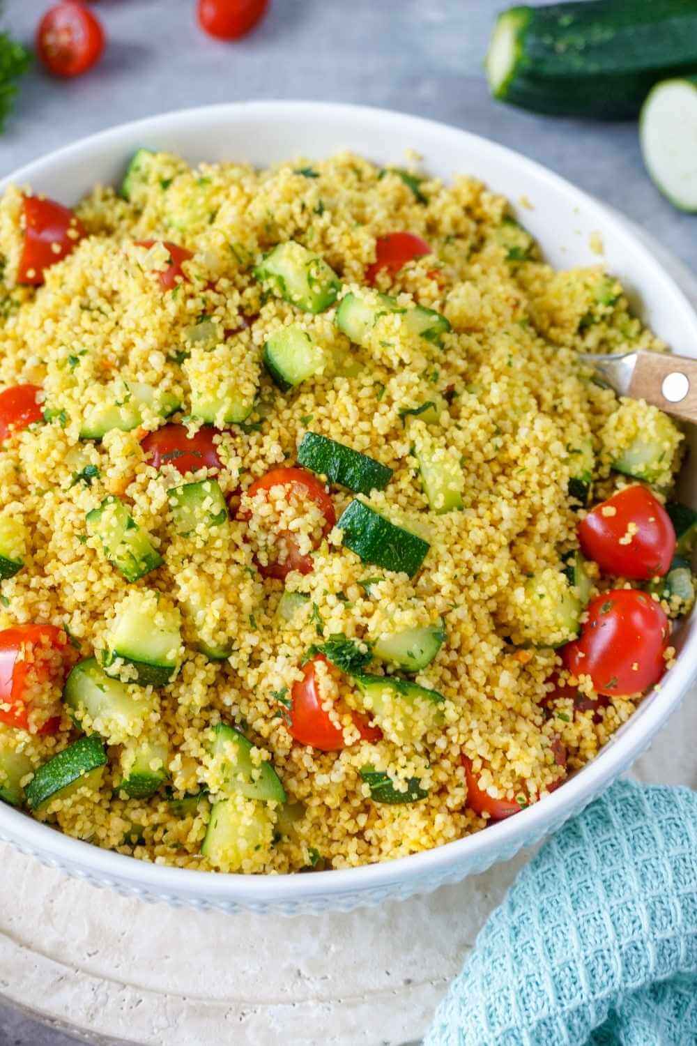 Couscous Salat mit Zucchini