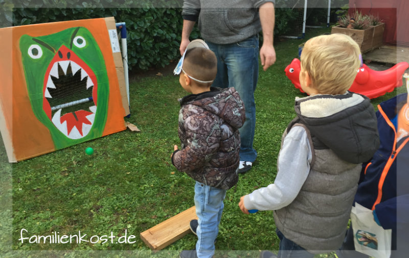 Dinosaurier Spiel Dino füttern Dinosaurier Spiel Dino füttern
