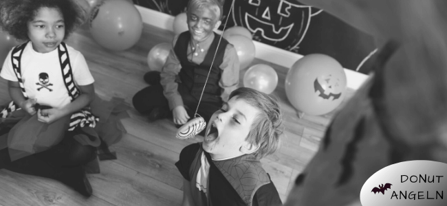Donut knabbern Halloween Party Donut knabbern Halloween Party