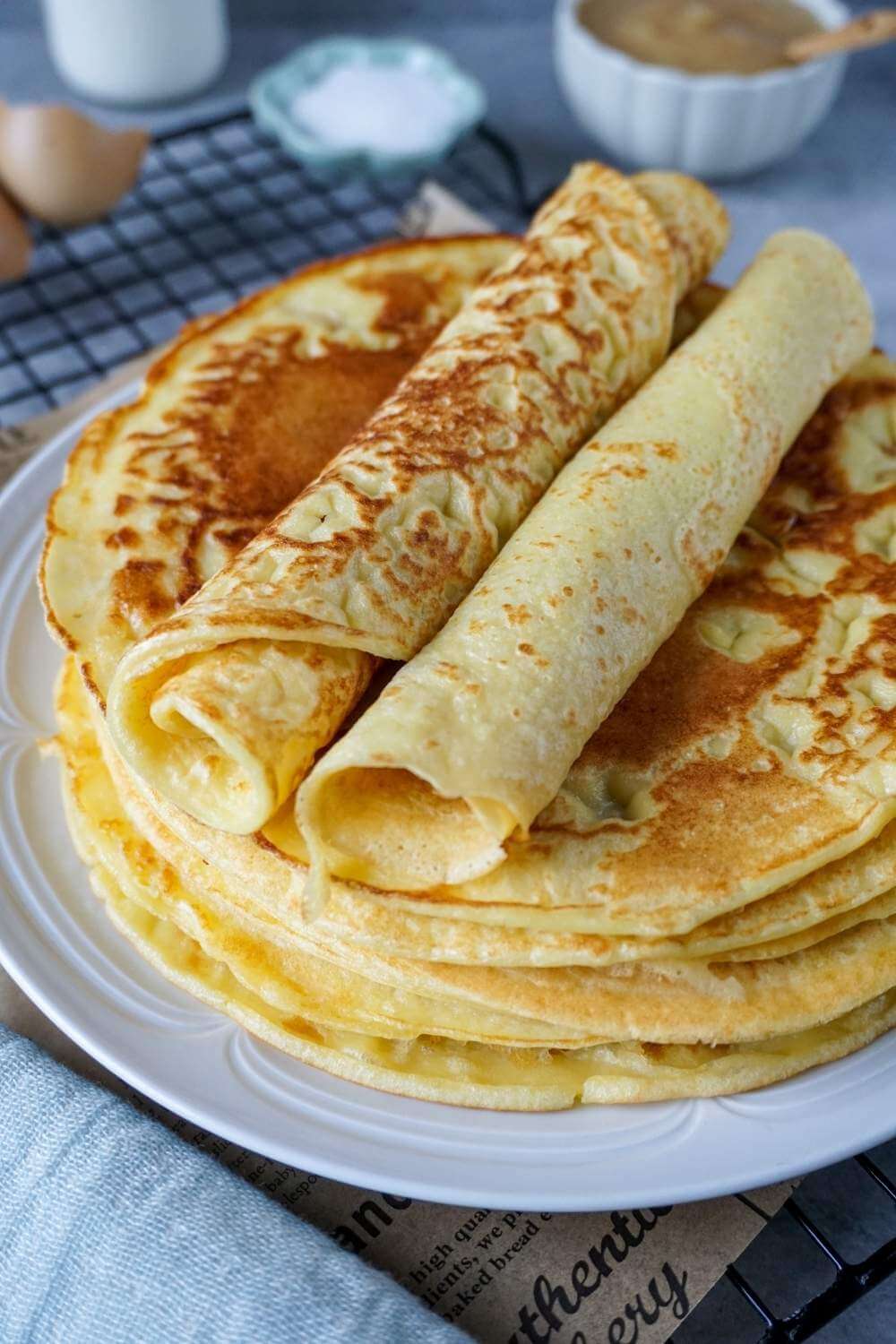 Eierkuchen – Omas fluffiges + einfaches DDR-Rezept Eierkuchen – Omas fluffiges + einfaches DDR-Rezept