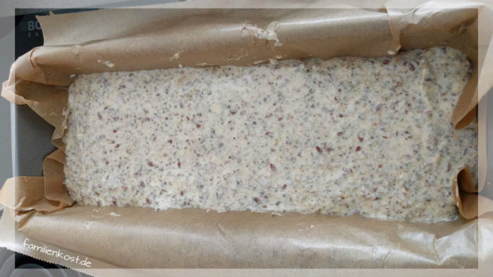 Eiweiß Brot mit Chia backen Eiweiß Brot mit Chia backen