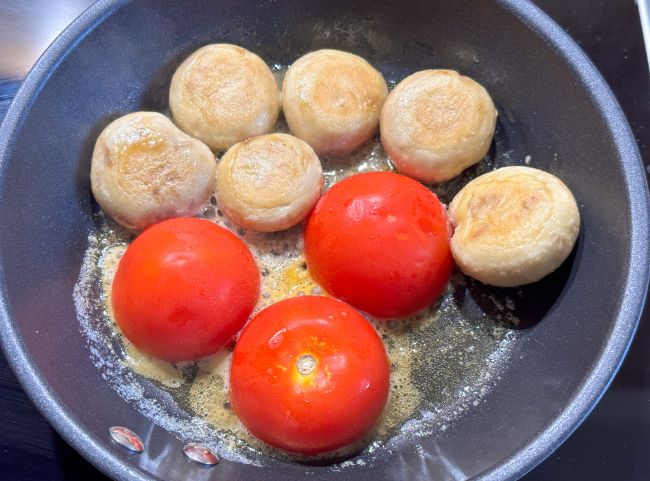 Englisches Frühstück Tomaten