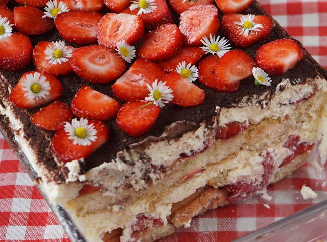 Erdbeer Tiramisu für Kinder &amp; Familie