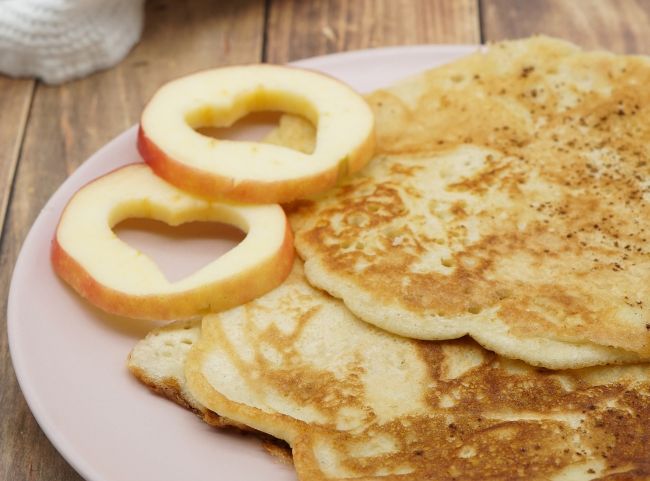 Pfannkuchen mit Apfel | Lieblingsrezept von Oma