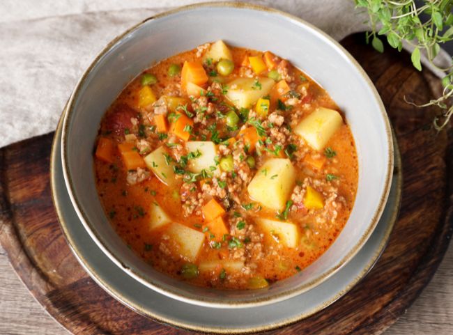 Bauerntopf mit Hackfleisch und Kartoffeln