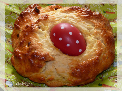 Osterbrot aus Quark-Öl-Teig