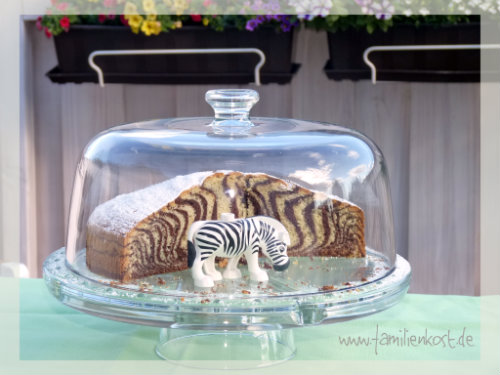 Zebrakuchen: einfacher Kuchen mit hellem + dunklen Teig