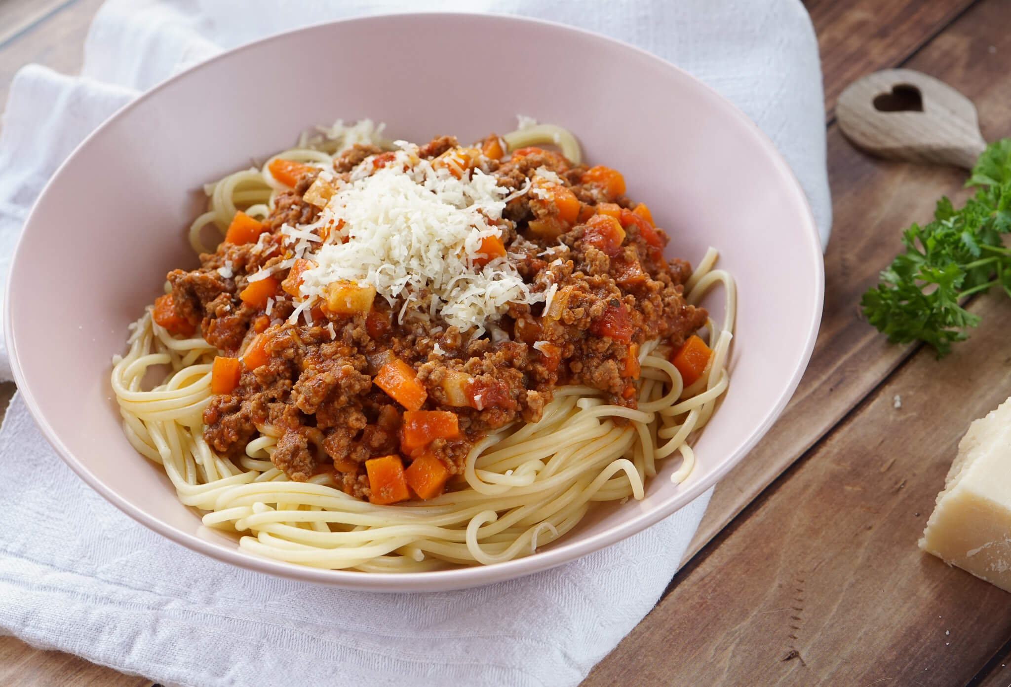 Spaghetti Bolognese mit viel Gemüse