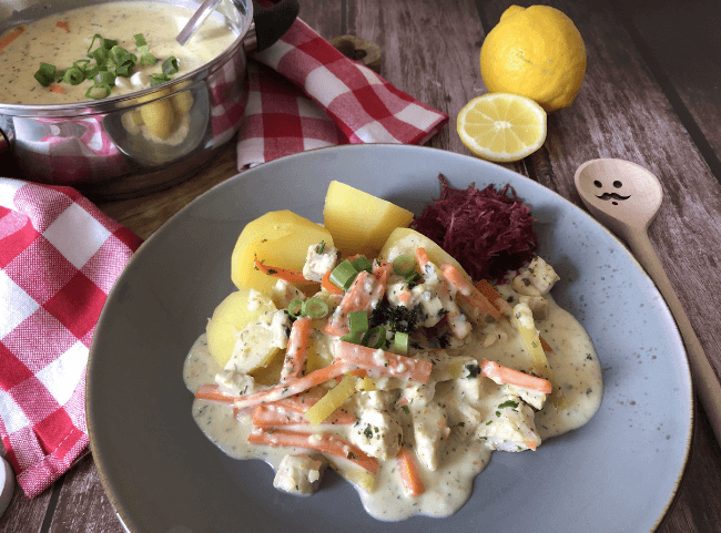 Bunte Fischpfanne mit Gemüse