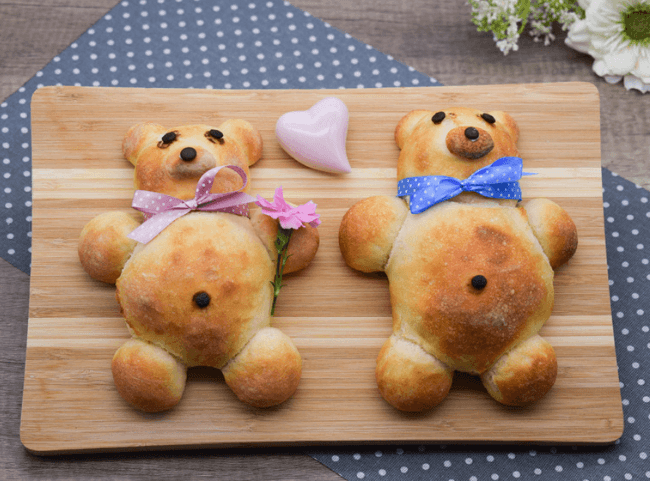 Bärenbrötchen für Kinder backen