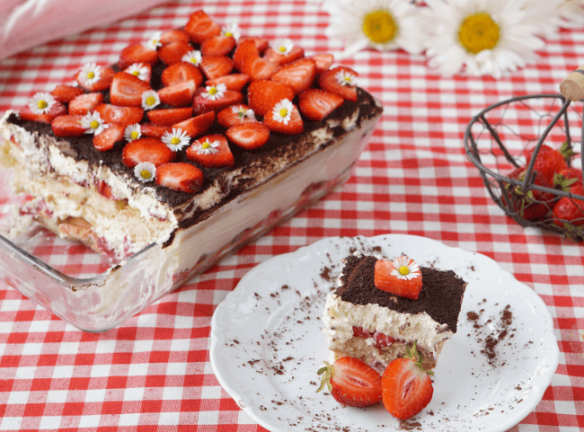 Erdbeer Tiramisu für Kinder & Familie