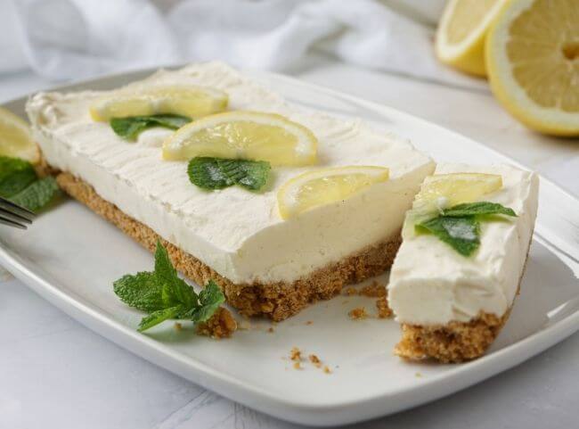 Zitronen-Eistorte nach Cheesecake Art