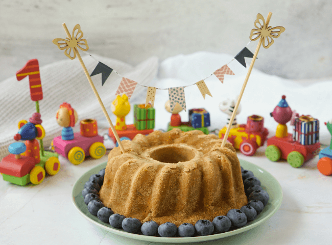 Bananenkuchen mit Apfel - Idealer 1. Kinder-Geburtstagskuchen