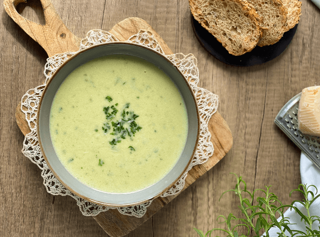 Parmesansuppe Parmesansuppe
