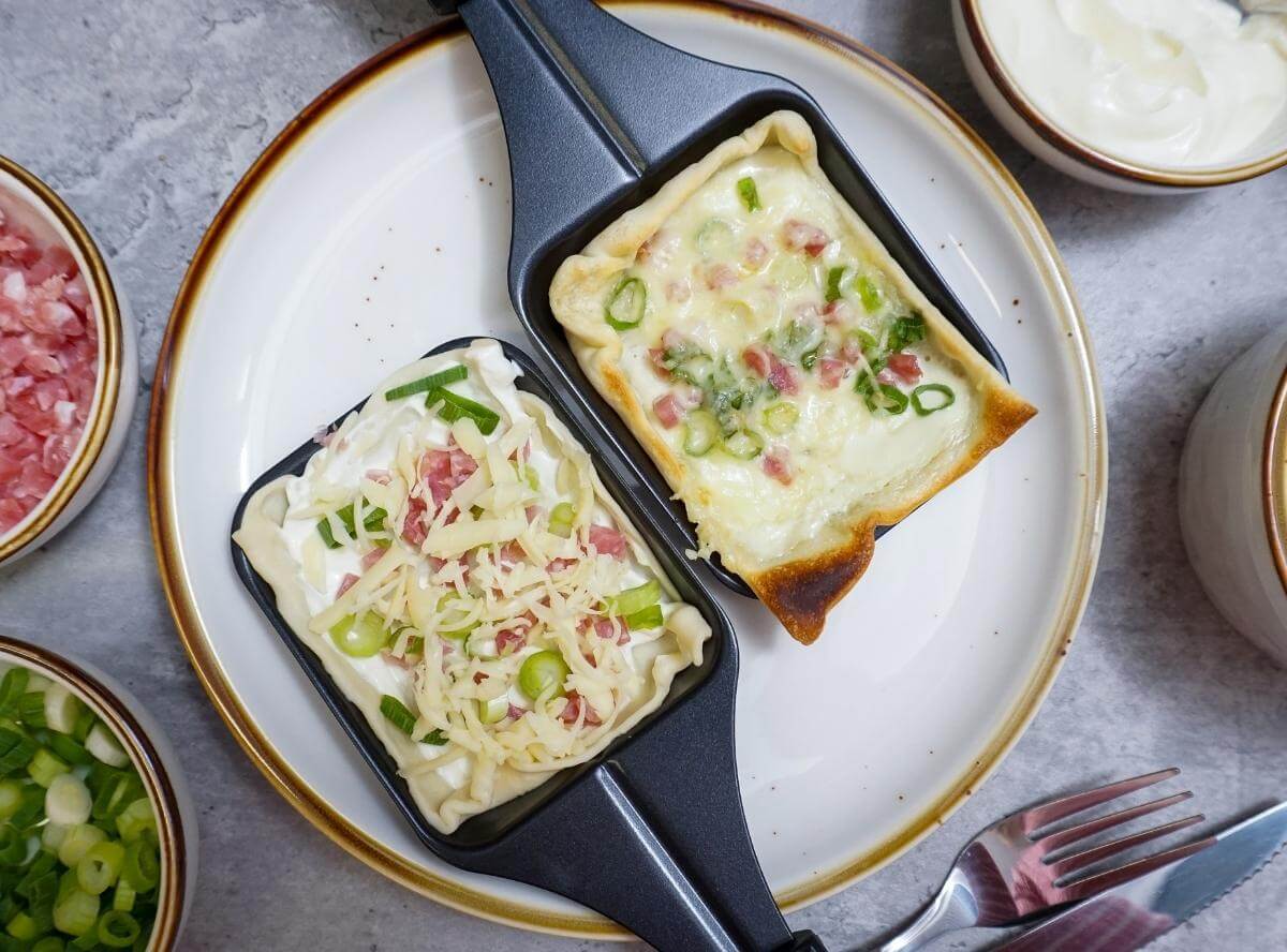 Flammkuchen Raclette im Mini-Format