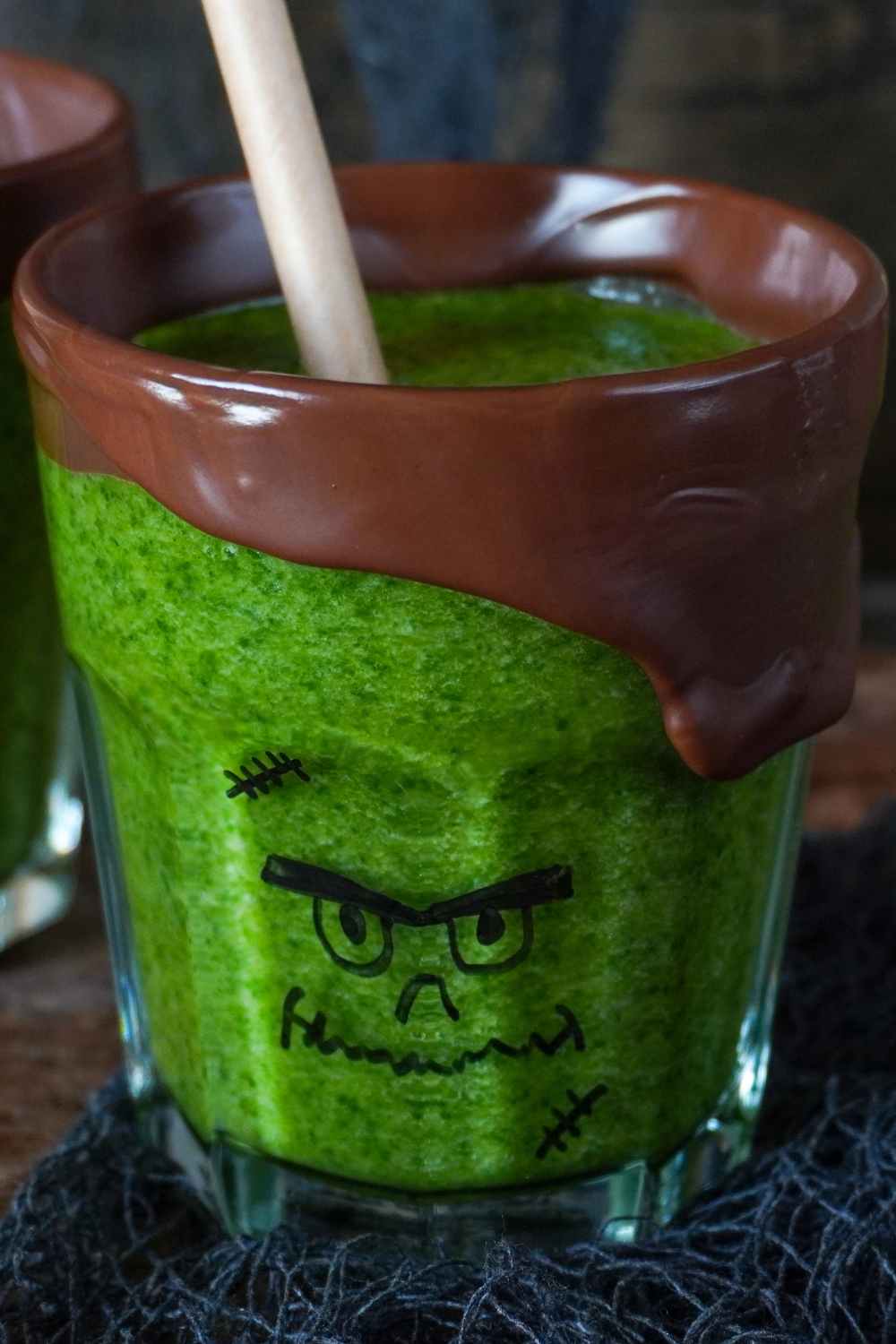 Frankenstein-Smoothie zu Halloween