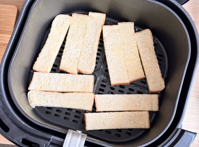 French Toast Heißluftfritteuse backen