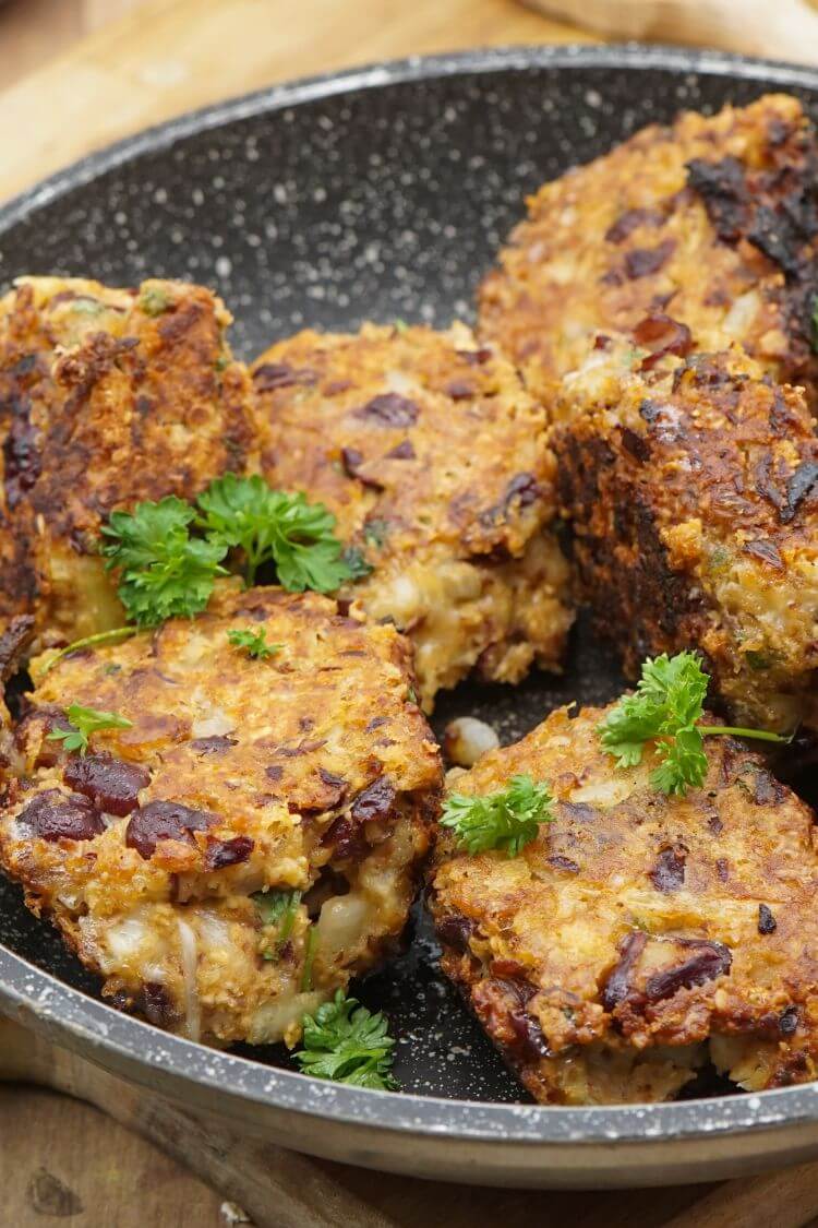 Vegetarische Frikadellen mit Kidneybohnen Vegetarische Frikadellen mit Kidneybohnen