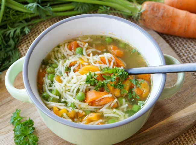 Frühlingssuppe vegetarisch