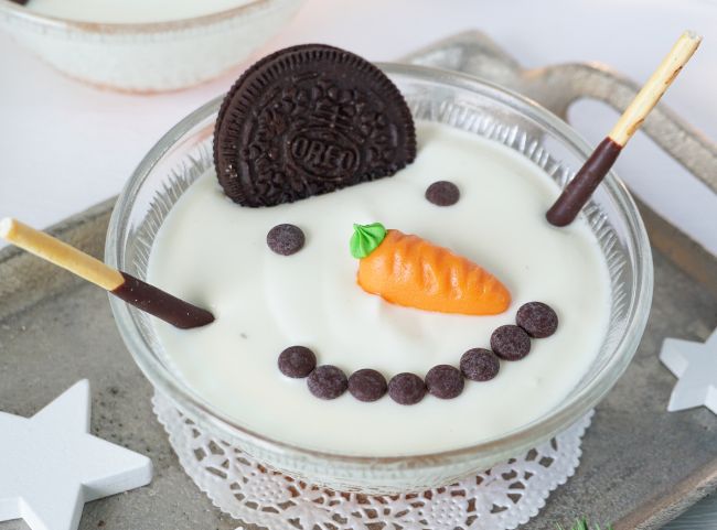 Geschmolzener Schneemann Dessert Geschmolzener Schneemann Dessert