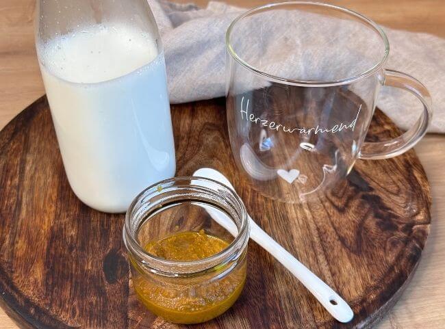 Goldene Milch - Kurkumapaste Goldene Milch - Kurkumapaste
