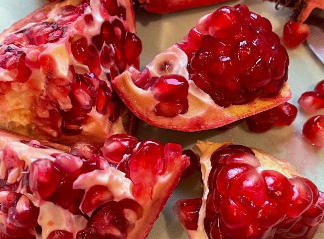 Granatapfel schneiden Granatapfel schneiden