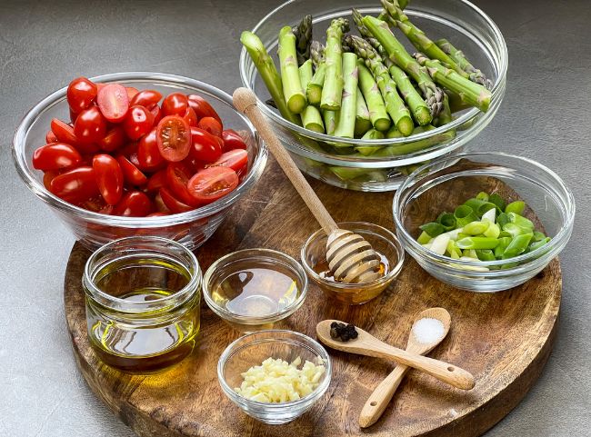 Grüner Spargel Tomaten Burrata Rezept