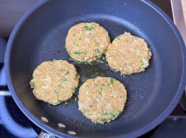 Grünkernbratlinge - braten